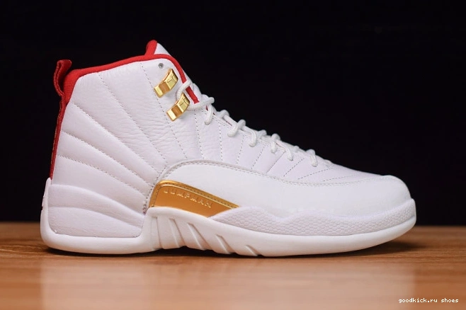 (2019) Air Jordan 130690-107 12 
